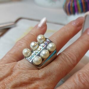 Silver Tone Unique Faux Pearl AB Crystal Ring Size 5.75